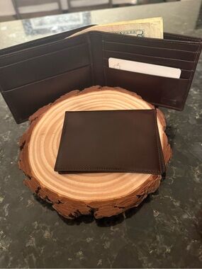 Coach Black Leather Bi-Fold Wallet